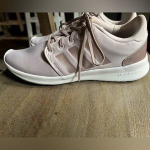 Adidas cloud sneakers